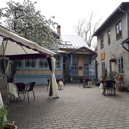 Villa Ou Apartments Pärnu Buitenkant foto