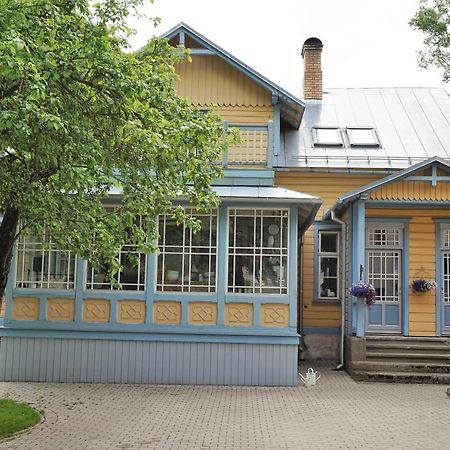 Villa Ou Apartments Pärnu Buitenkant foto