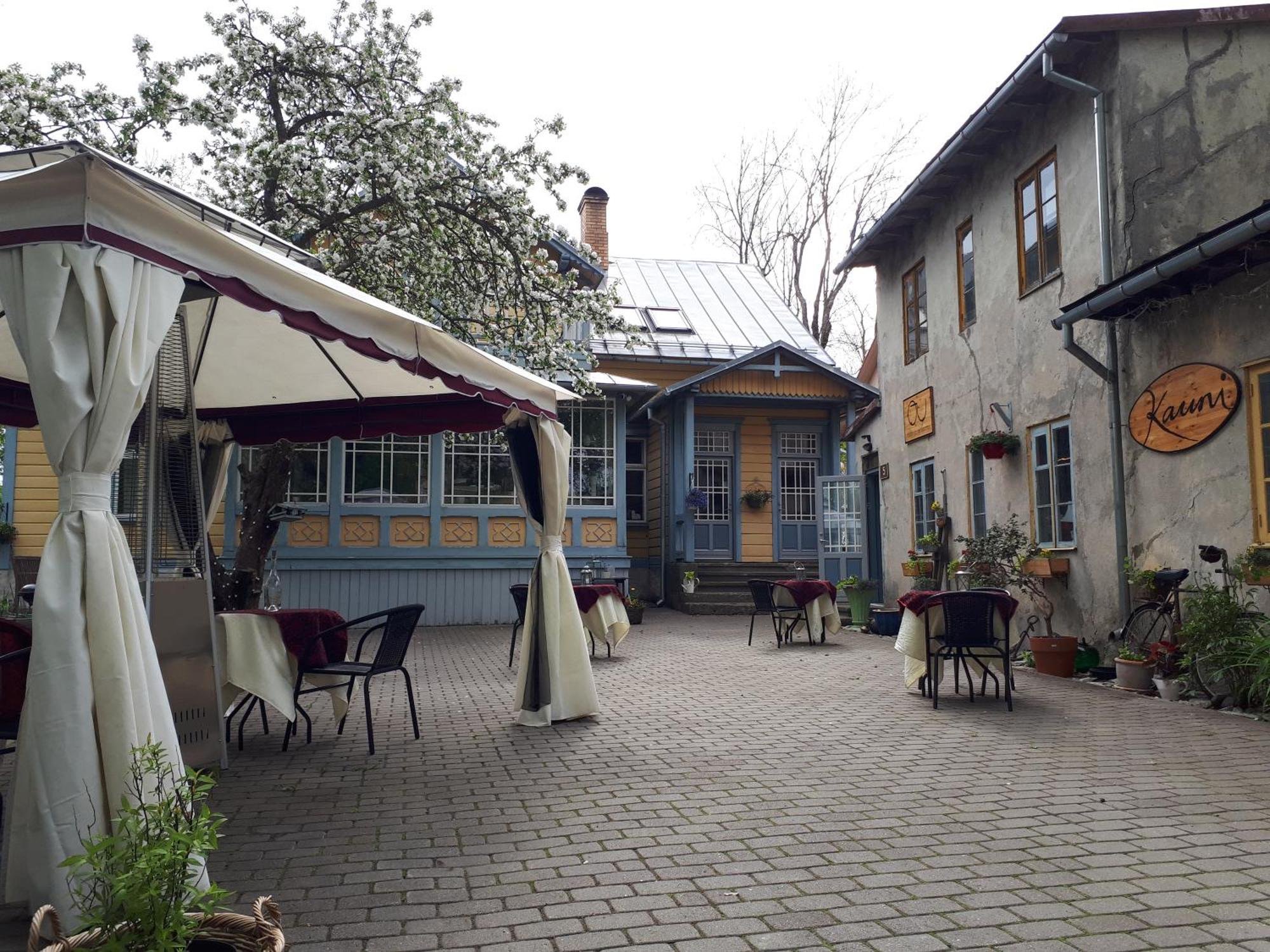 Villa Ou Apartments Pärnu Buitenkant foto